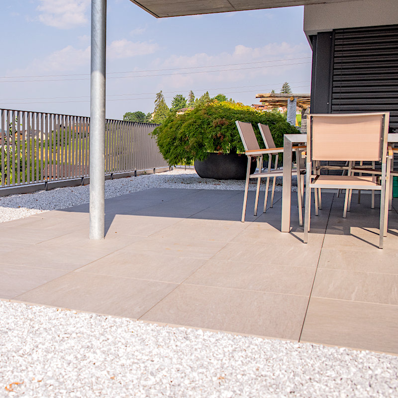 Terrassenbeläge & Bepflanzung Terrassenbeläge & Bepflanzung